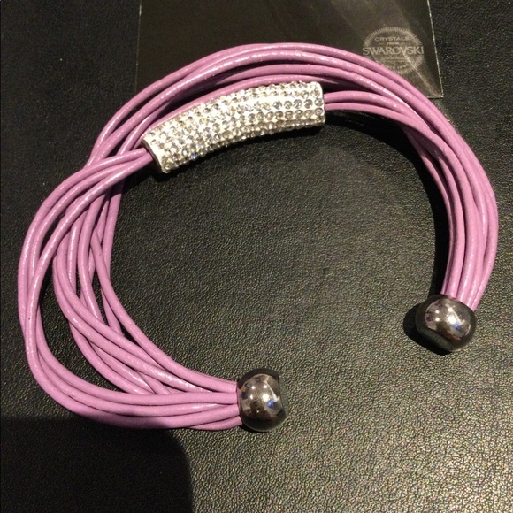 Lavender Leather Bracelet with Swarovski Crystals - Picture 4 of 4